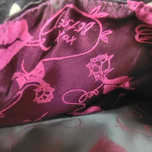 Betsey Johnson wrist clutch bag purse Large - Picture 5 of 8